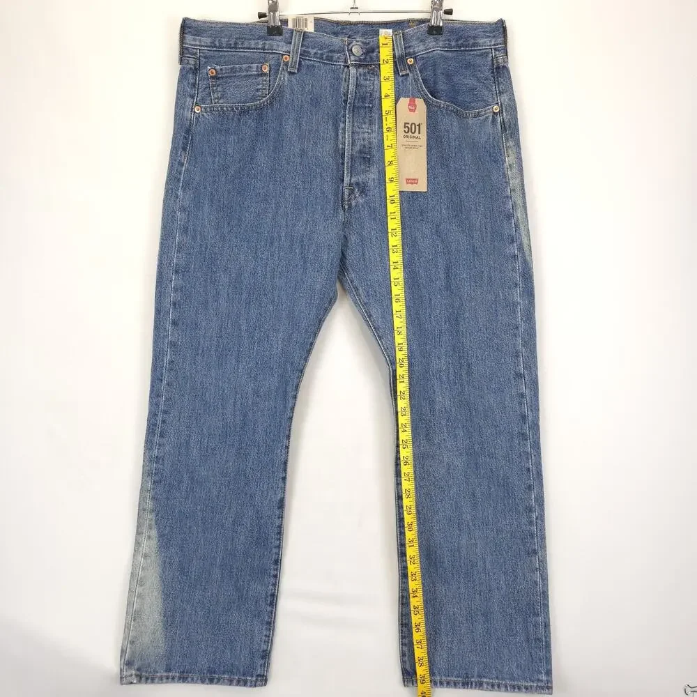 Men's Levi's 501‎ Straight Leg 38x30 Button Fly Bleached Blue Denim Jeans